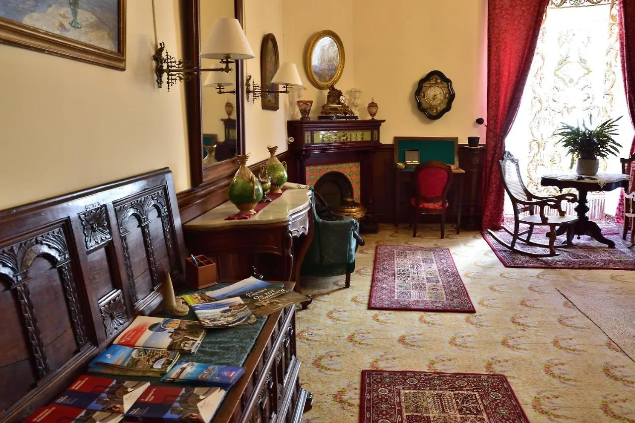 Apartment Can Sanllehi Castello  D'Empuries Spain